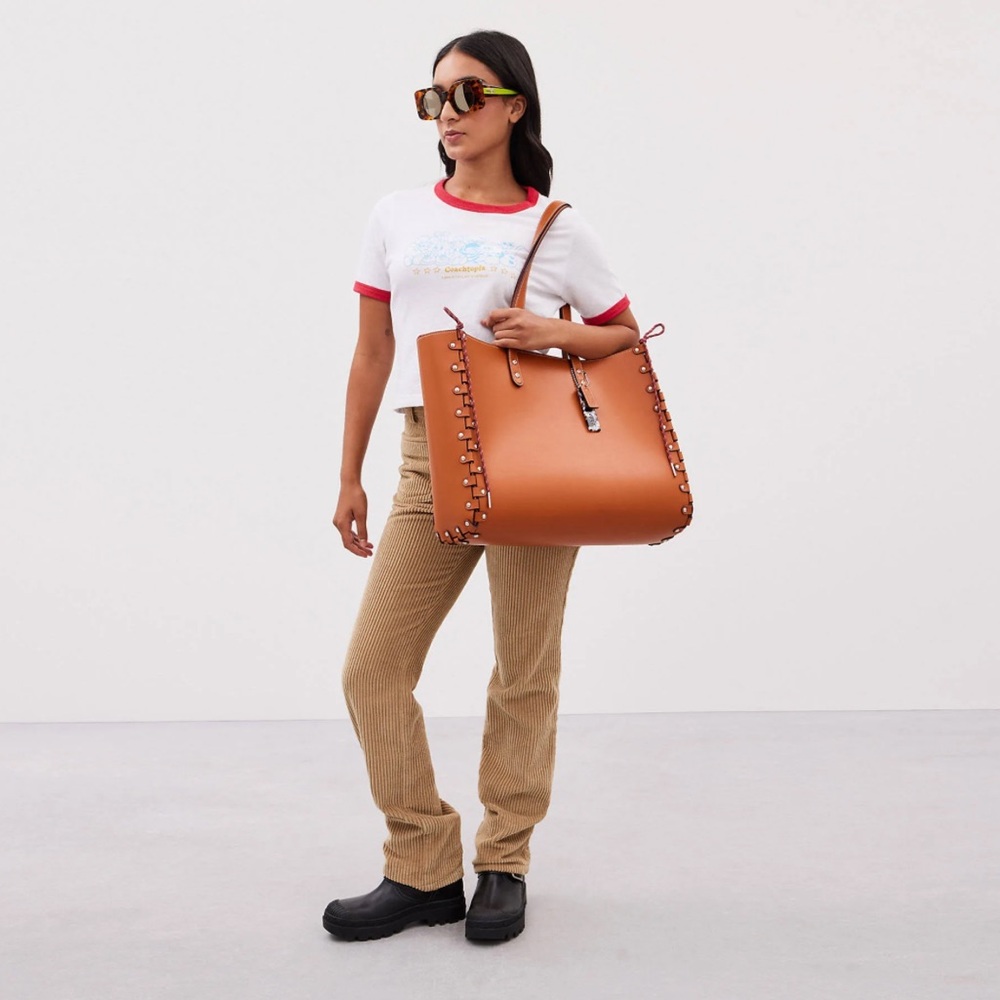 COACHTOPIA 🤎 Coach large Brown Amber Leather river lace up Tote Bag w/ Pouch NWT - Picture 4 of 16